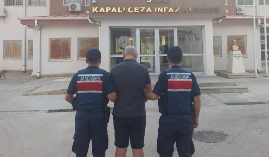Kuşadası’nda operasyon: 2 şüpheli tutuklandı
