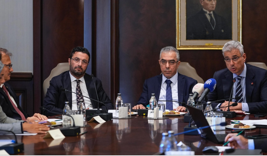 Sağlık çalışanlarının hakları ele alındı