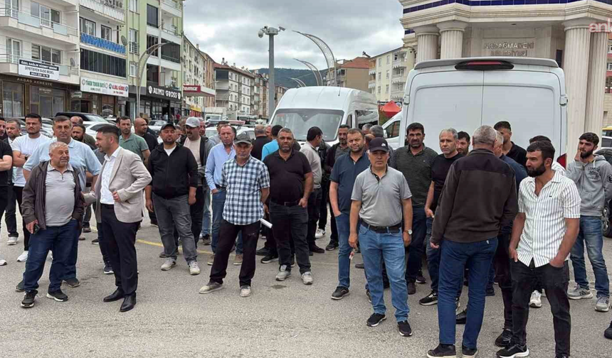 Maaşlarını alamayan maden işçileri iş durdurdu