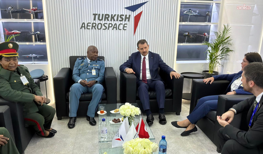 Milli Savunma Bakan Yardımcısı Ayhan, Güney Afrika’daki savunma fuarına katıldı
