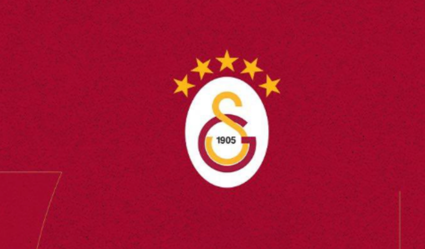 Dursun Özbek'ten Okan Buruk açıklaması: İnancımız ve güvenimiz tam