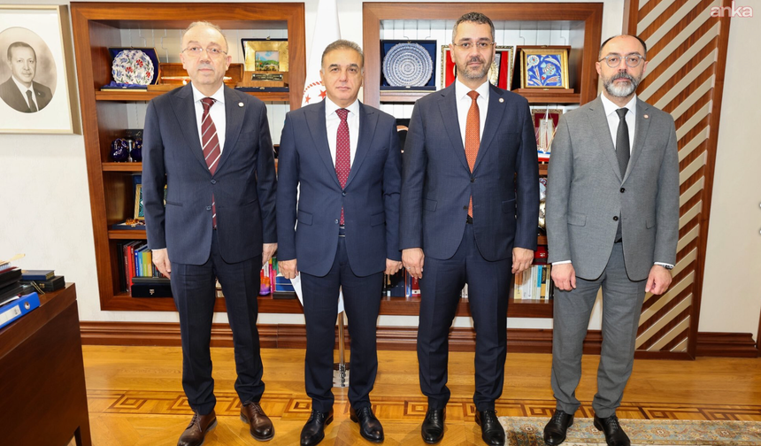 Eczacılardan istihdam ve ekonomik düzenleme talebi