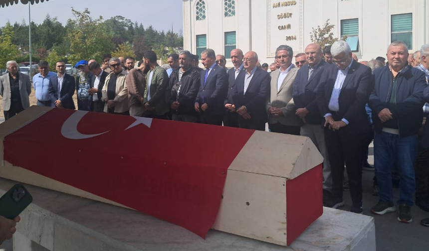 Emekli polis Ali Şekeroğlu son yolculuğuna uğurlandı