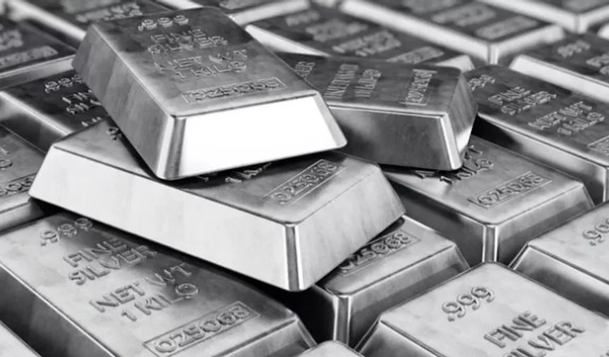 23 Ekim 2026 Cuma Günü Gram ve Ons Gümüş Fiyatlarında Son Durum Nedir, Değerli Metal Güne Yükselişle mi Yoksa Düşüşle mi Başladı?