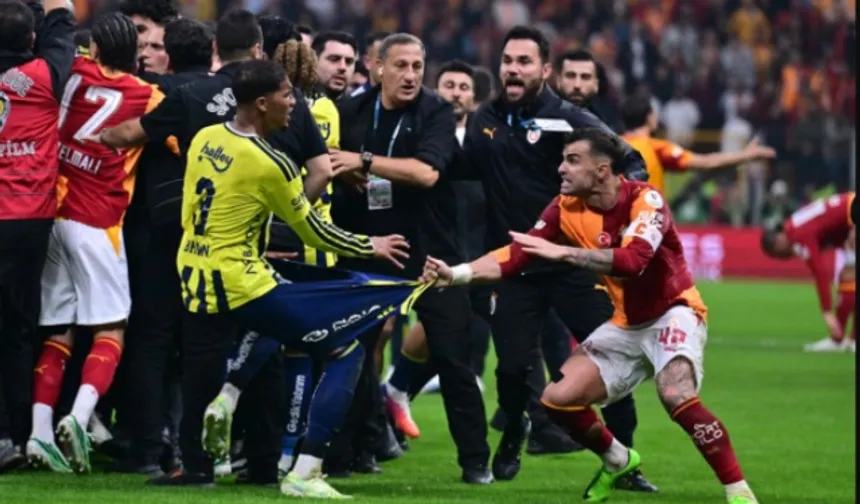 Archie Brown Neden Kırmızı Kart Gördü? Fenerbahçeli Futbolcu Lig Maçında Cezalı mı? Kaç Maç Ceza Alacak?