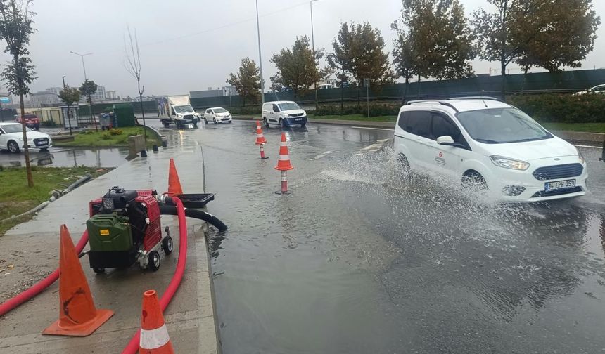 Son 84 yılın en yüksek seviyesi! İstanbul'a aylık toplam yağışın 4 katı bir günde düştü