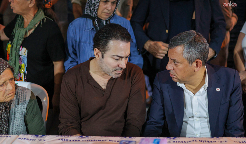 Özgür Özel'den şarkıcı Atilla Taş’a taziye ziyareti