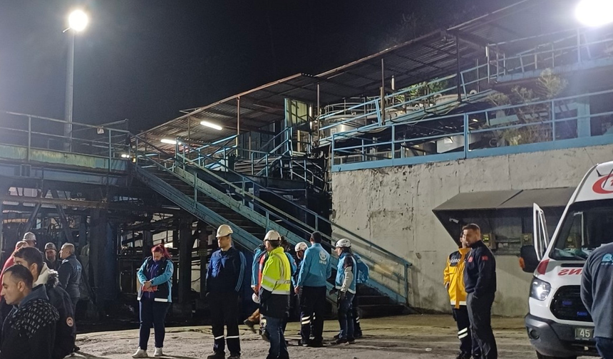 Soma’daki maden göçüğüne ilişkin gözaltına alınan 9 kişi tutuklandı
