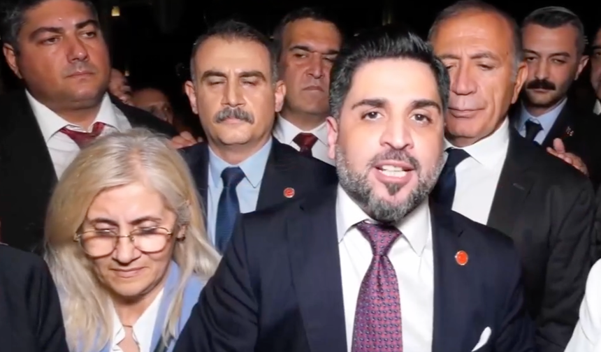 Cafer Parlak: "5 tane arkadaşımız o tarafa oy vermek zorunda kaldı"