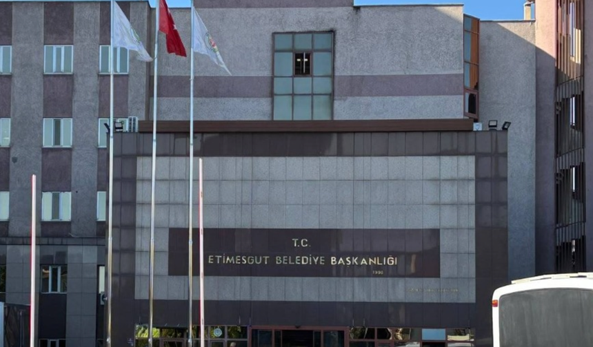 Etimesgut Belediyesi'ne yönelik soruşturma kapsamında 7 şüpheli tutuklandı