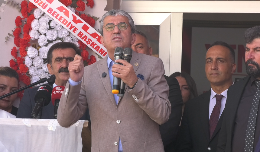 YENİ Partili Günaydın, "800 milyar lira dolandırmışlar"