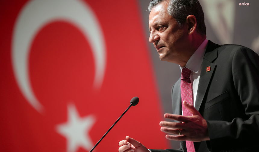 Özgür Özel: "Madencilerin iş güvenliğinin sağlandığı bir Türkiye için mücadele etmeye devam edeceğiz"